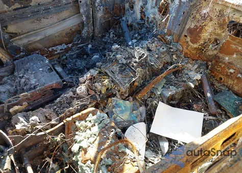 2024 Jeep Grand Cherokee L Limited 4X4 из США, поврежденный, VIN 1C4RJKBG8R8512419